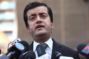 Mỹ lo ngại Trung Quốc dùng tiền lũng đoạn chính trị Úc