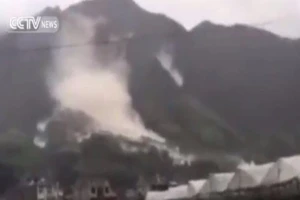 Trung Quốc: Siêu bão Megi gây lở đất, chôn vùi 32 người