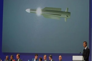 Úc sẽ làm áp lực với Nga, truy tố kẻ bắn rơi MH17