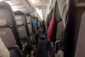  Bay cùng xác chết suốt 3 giờ 