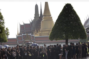 Quốc vương qua đời, kinh tế-chính trị Thái Lan thế nào?