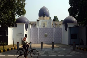 Ấn Độ, Pakistan trục xuất nhân viên sứ quán lẫn nhau