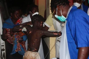 Mozambique: Nổ xe bồn, 73 người chết