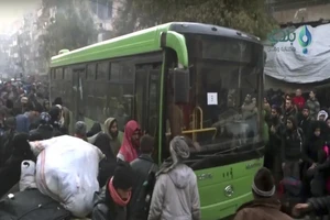 Tổng thống Putin kêu gọi ngừng bắn toàn Syria