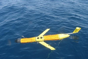 Trung Quốc bắt tàu ngầm không người lái của Mỹ