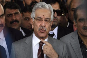 Bị 'tin vịt' đánh lừa, Pakistan đe dọa tấn công Israel