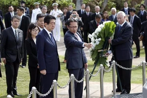 Thủ tướng Nhật Bản đến Hawaii thăm Trân Châu Cảng