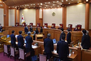 Tòa án Hiến pháp tiếp tục luận tội Tổng thống Park ​