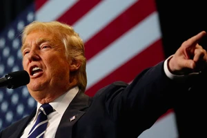 Ông Trump hạn chế quyền lực tình báo quốc gia và CIA 