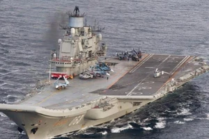 Nga rút tàu sân bay, tàu chiến khỏi Syria