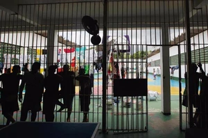 Bạo động nhà tù, 33 tù nhân thiệt mạng