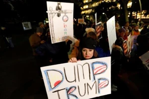 Biểu tình phản đối ông Trump tại Nhật, Philippines