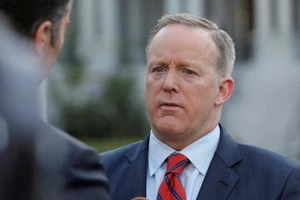 Quan chức Nhà Trắng so sánh tổng thống Syria với Hitler