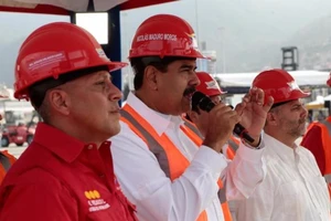 Venezuela tăng 60% lương tối thiểu, trấn an dân