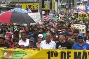 Lãnh thổ thuộc Mỹ vỡ nợ 70 tỉ USD