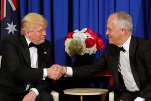 Thủ tướng Úc bị ông Trump 'cho leo cây' 3 tiếng