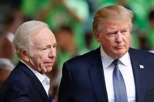 Ông Trump: Sắp chọn được giám đốc FBI mới 