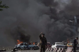 IS đánh bom Kabul để cảnh báo Mỹ?