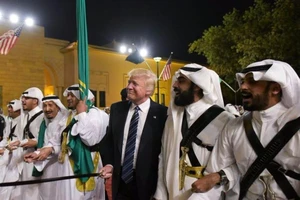 Mỹ bất nhất trong thái độ với Qatar