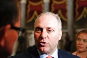 Mỹ: Nghị sĩ cấp cao bị bắn trọng thương