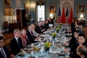 Đối thoại Mỹ-Trung xoáy Triều Tiên, biển Đông