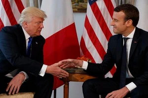2 ông Trump, Marcon điện đàm về Syria