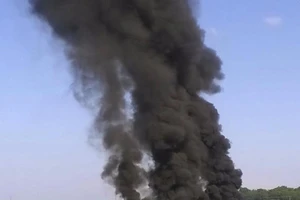 Rơi máy bay vận tải quân sự Mỹ, 12 người chết