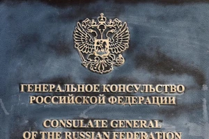 Ngoại trưởng Nga: Sẽ đáp trả, trục xuất nhân viên Mỹ