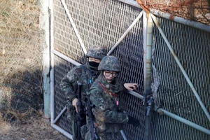 Nhà Trắng: Dân Mỹ nên lo về tính khí ông Kim Jong-un