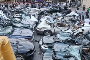 Philippines phá hủy 30 siêu xe mua từ tiền ma túy