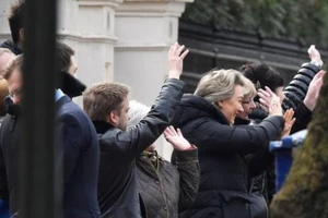 23 nhà ngoại giao Nga rời Anh về nước