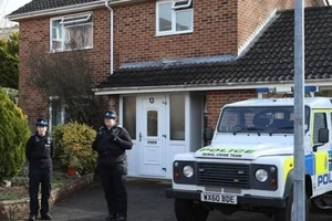 Anh: Cha con ông Skripal bị đầu độc ngay trước cửa nhà