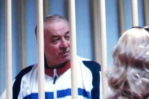 Cựu điệp viên Skripal thoát nguy kịch