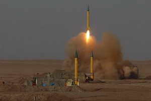 Ông Trump và 4 viễn cảnh hạt nhân Iran