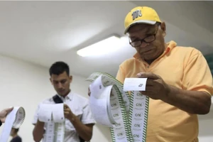  Mỹ sẽ không công nhận kết quả bầu cử ở Venezuela