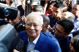 Ông Najib trình diện thẩm vấn tại Ủy ban Chống tham nhũng
