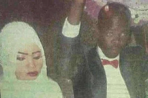 Vợ 11 tuổi ly hôn chồng 38 tuổi