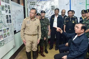 Lãnh đạo thế giới vui với tin đội bóng nhí Thái Lan được cứu