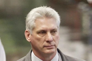 Tăng trưởng kém, Cuba ra dự thảo hiến pháp cho sở hữu tư nhân