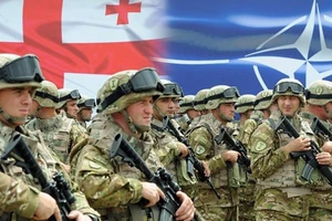 Thủ tướng Nga cảnh cáo NATO không kết nạp Georgia
