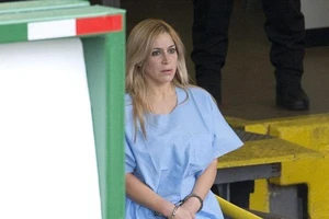 Ly kỳ chuyện xử cựu hoa hậu giết chồng