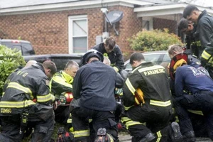 Mỹ: Bão Florence biến North Carolina thành hồ, 5 người chết