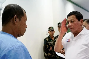 Tổng thống Duterte đang chờ kết quả xét nghiệm ung thư