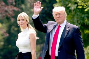 Ai sẽ thay thế bà Nikki Haley?