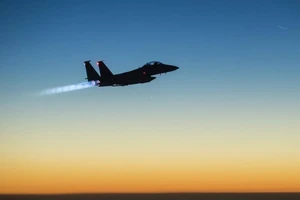 Báo Nga: F-15 Mỹ không kích nhầm đồng minh người Kurd ở Syria