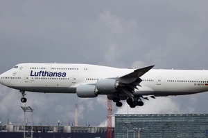 Hãng bay Lufthansa kiện khách hàng 'khôn lỏi' vé giá rẻ