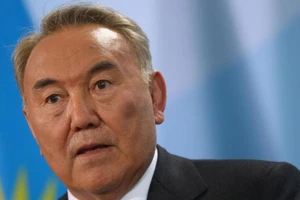 Tổng thống Kazakhstan từ chức sau gần 3 thập niên cầm quyền
