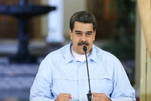 Ông Maduro báo động nguy cơ bị Colombia tấn công