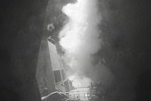 Mỹ đưa tên lửa hành trình Tomahawk đến Saudi Arabia