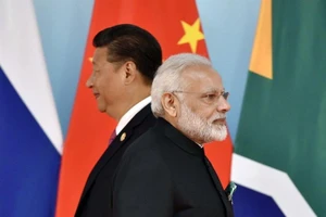 Biển Đông, Hong Kong và Kashmir trước thềm cuộc gặp Tập-Modi